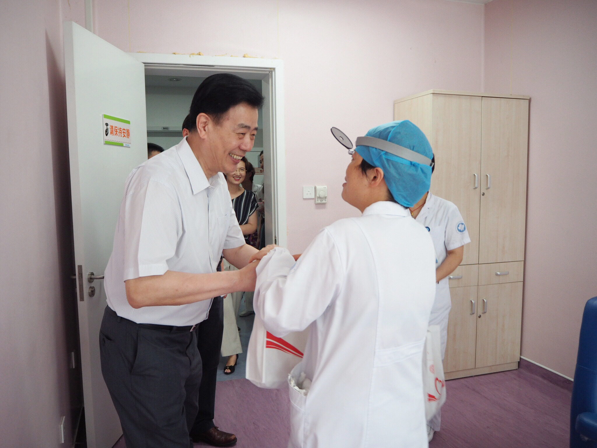 IMG_2692_副本.jpg IMG_2692_副本.jpg